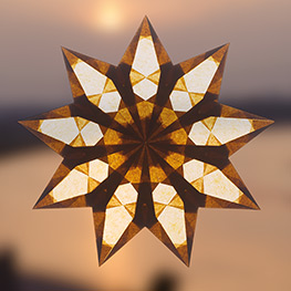 Abbildung1 Zauberhafte Fenstersterne aus Seidenpapier